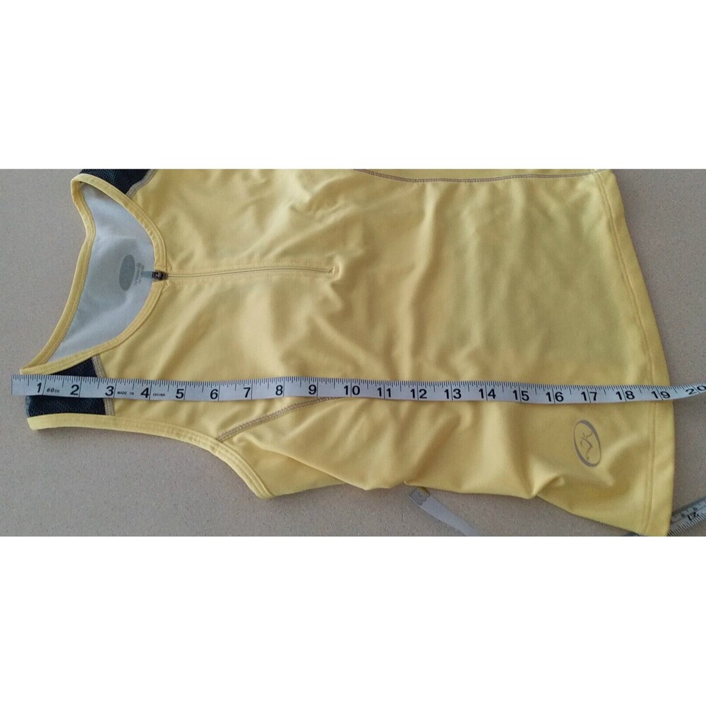 Sporthill Women Athletic Top Sz М Tank Racerback Built-In Bra Workout Training - Picture 7 of 8
